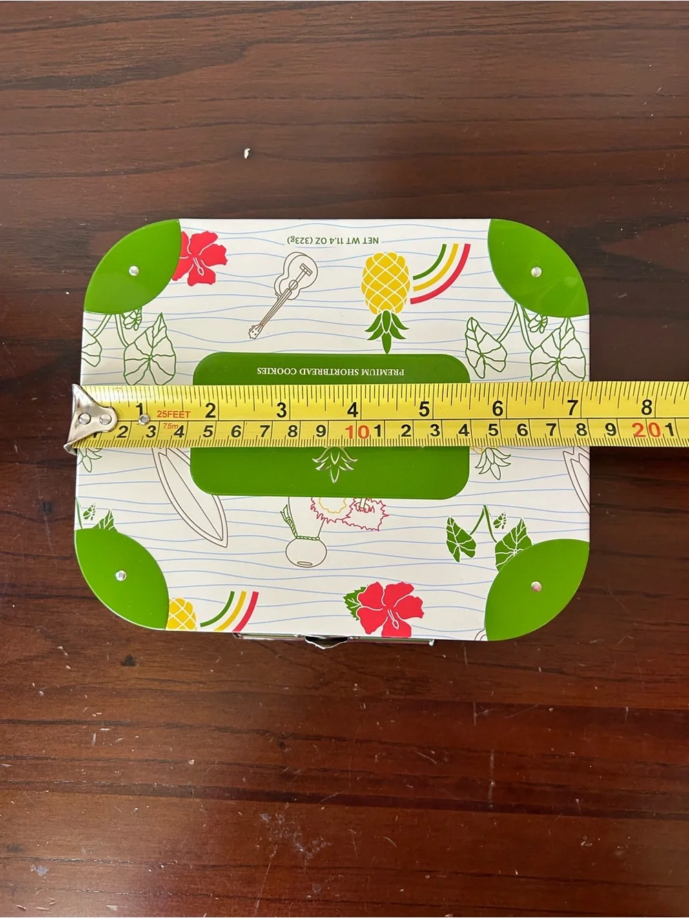 Free item: empty cookie tin